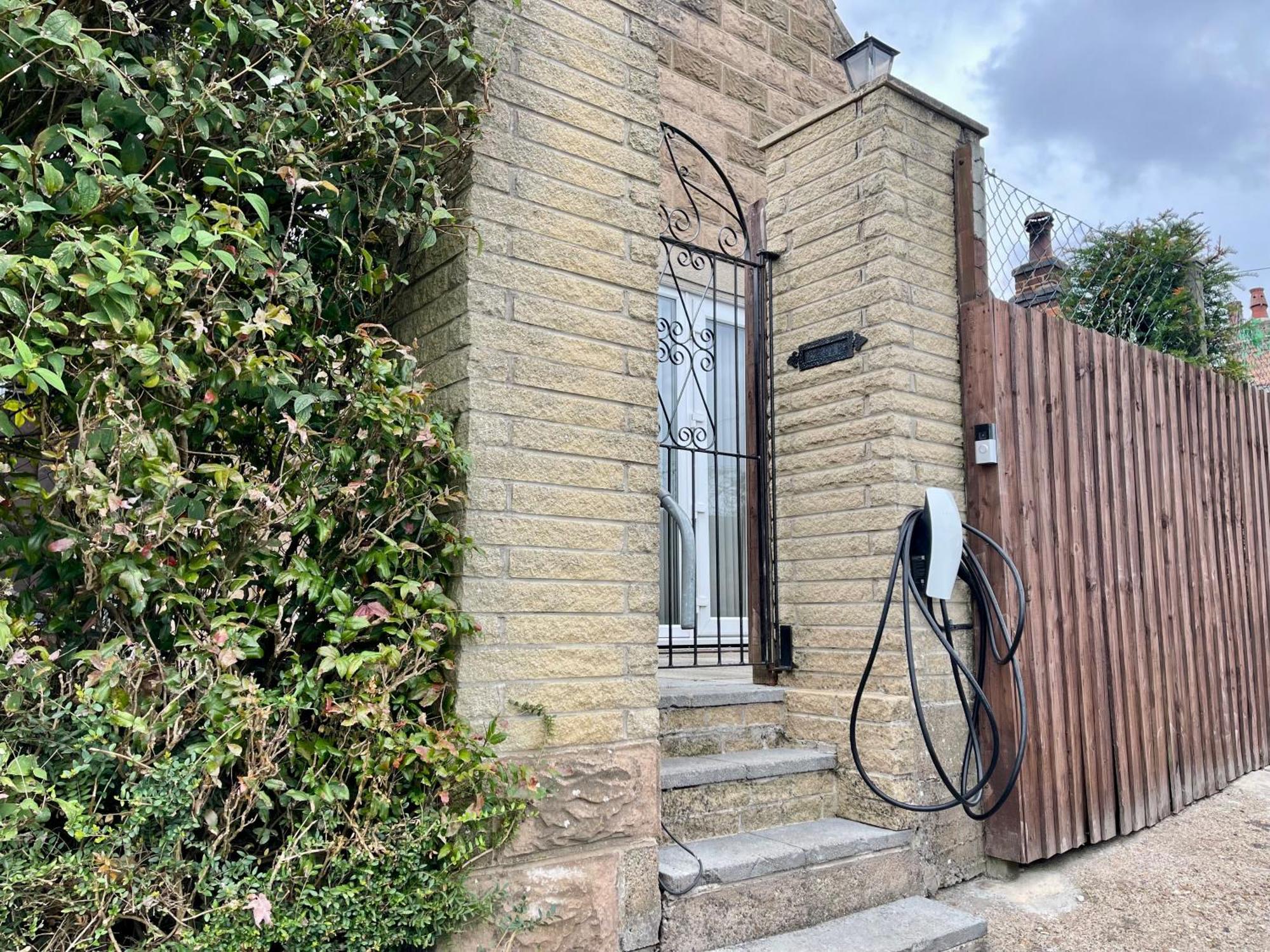 Hillcrest Bungalow Nottingham Exterior foto